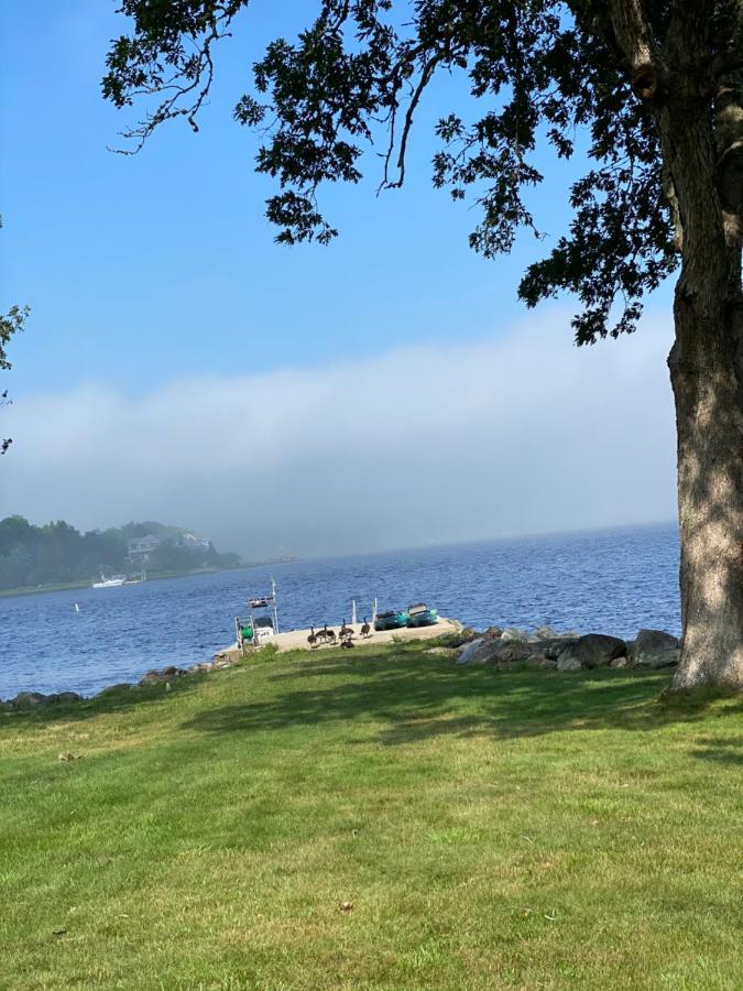 Westport 1 Bed Cottage, Partial Waterviews & Water Access מראה חיצוני תמונה